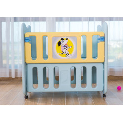 سرير أطفال 2 في 1 لون أزرق - حجم المرتبة المطلوبة 90*55 سرير أطفال 2 في 1 لون أزرق - حجم المرتبة المطلوبة 90*55