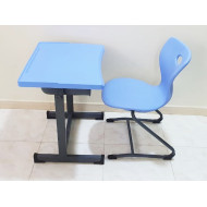 طقم طاولة وكرسي طالب ابتدائي متوسط ثانوي  هيكل الطاولة مجدد