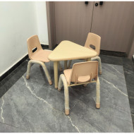 طاولة مثلث ليغاسي 180*60*48-71 سم