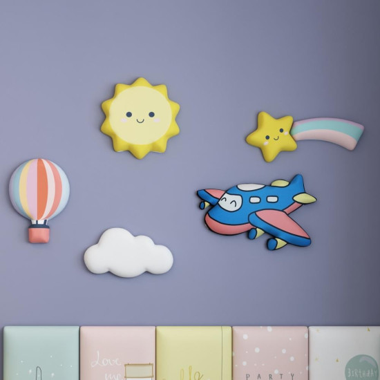 ديكور السماء الجميلة تحتوي على شمس و نجم و سحاب و بالون و طيارة