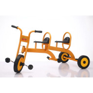 دراجة حديد أصفر ثلاث عجلات - شخصين دراجة حديد أصفر ثلاث عجلات - شخصين