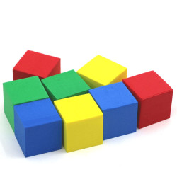 مكعبات اسفنجية كيس 500 حبه مقاس: 9*9*20 سم